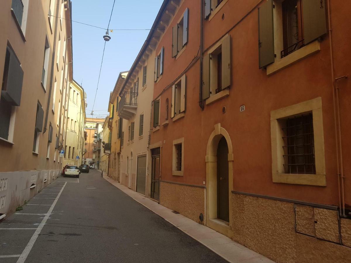 Appartamento Casa Rossella Verona Esterno foto