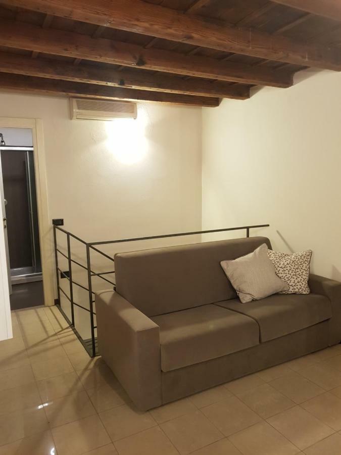 Appartamento Casa Rossella Verona Esterno foto